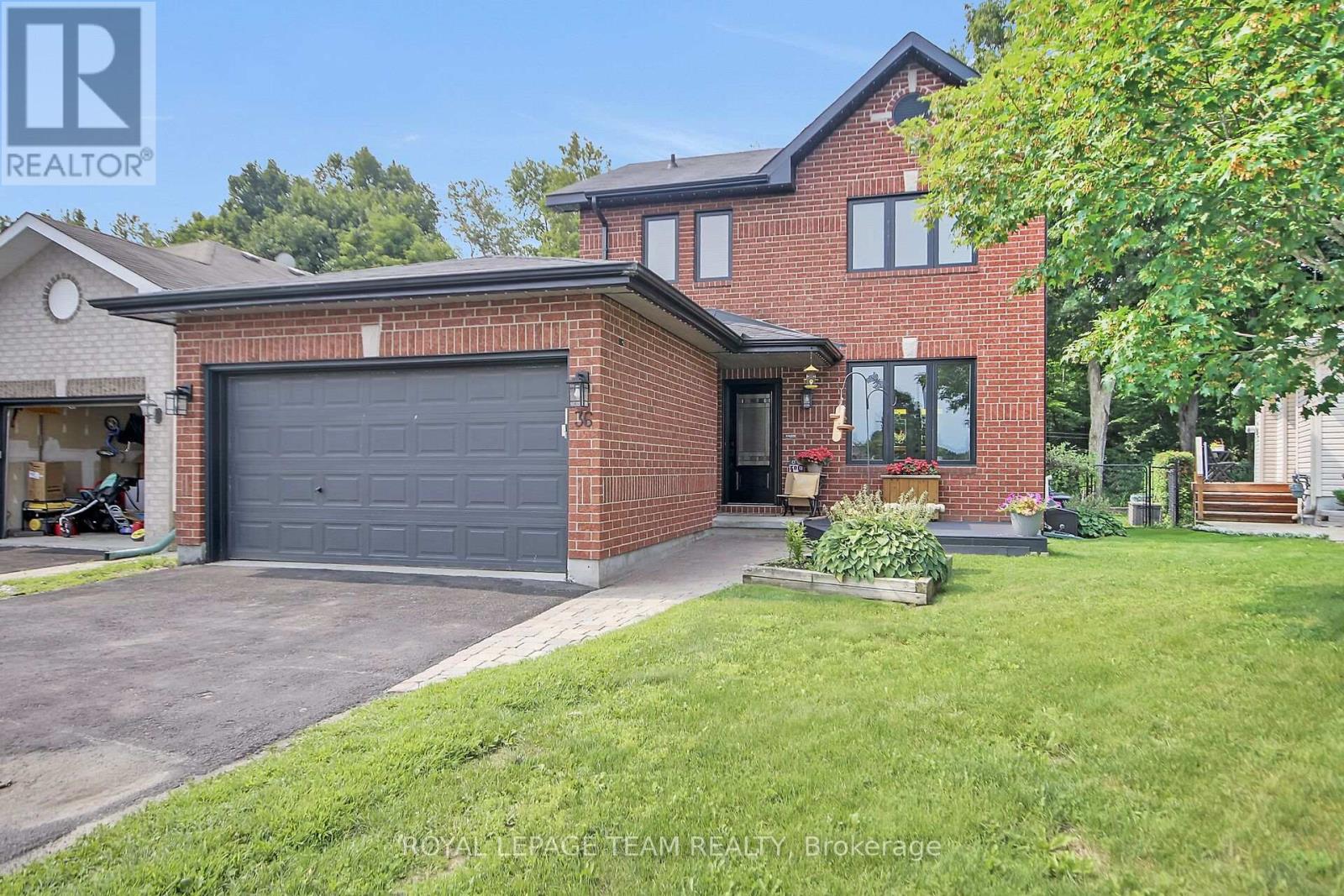 36 STEGGALL CRESCENT