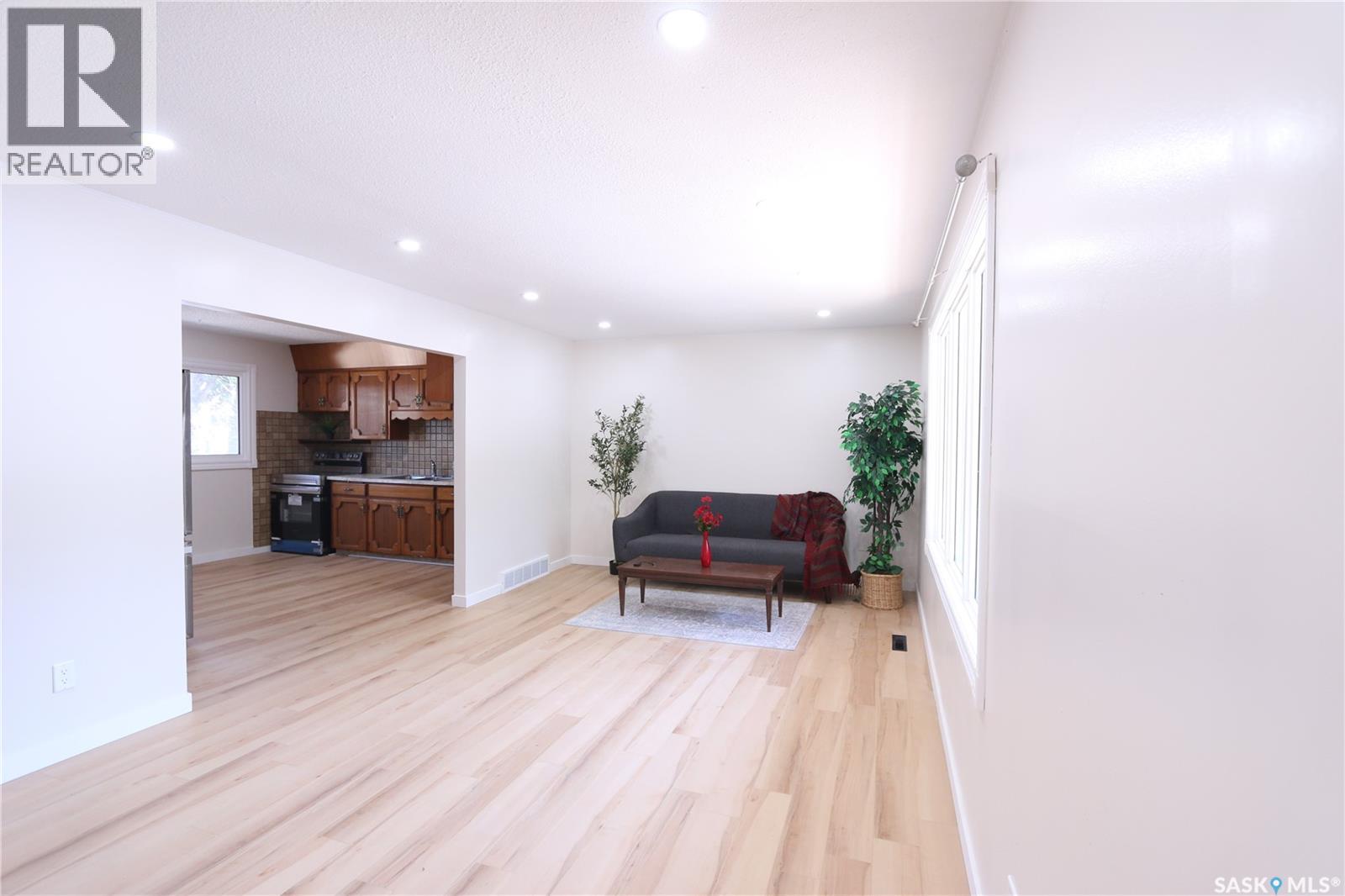2910 Avonhurst DRIVE