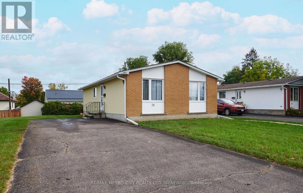 583 KING STREET, RENFREW, ON K7V 1E8 - Image 2221309802.jpeg?d=l