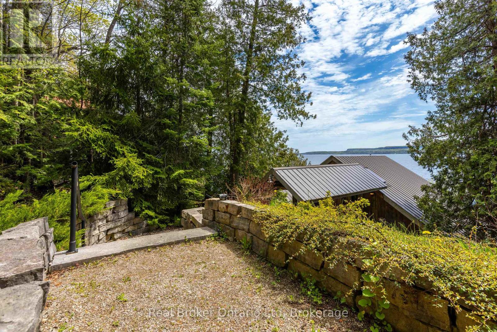 574 MALLORY BEACH ROAD