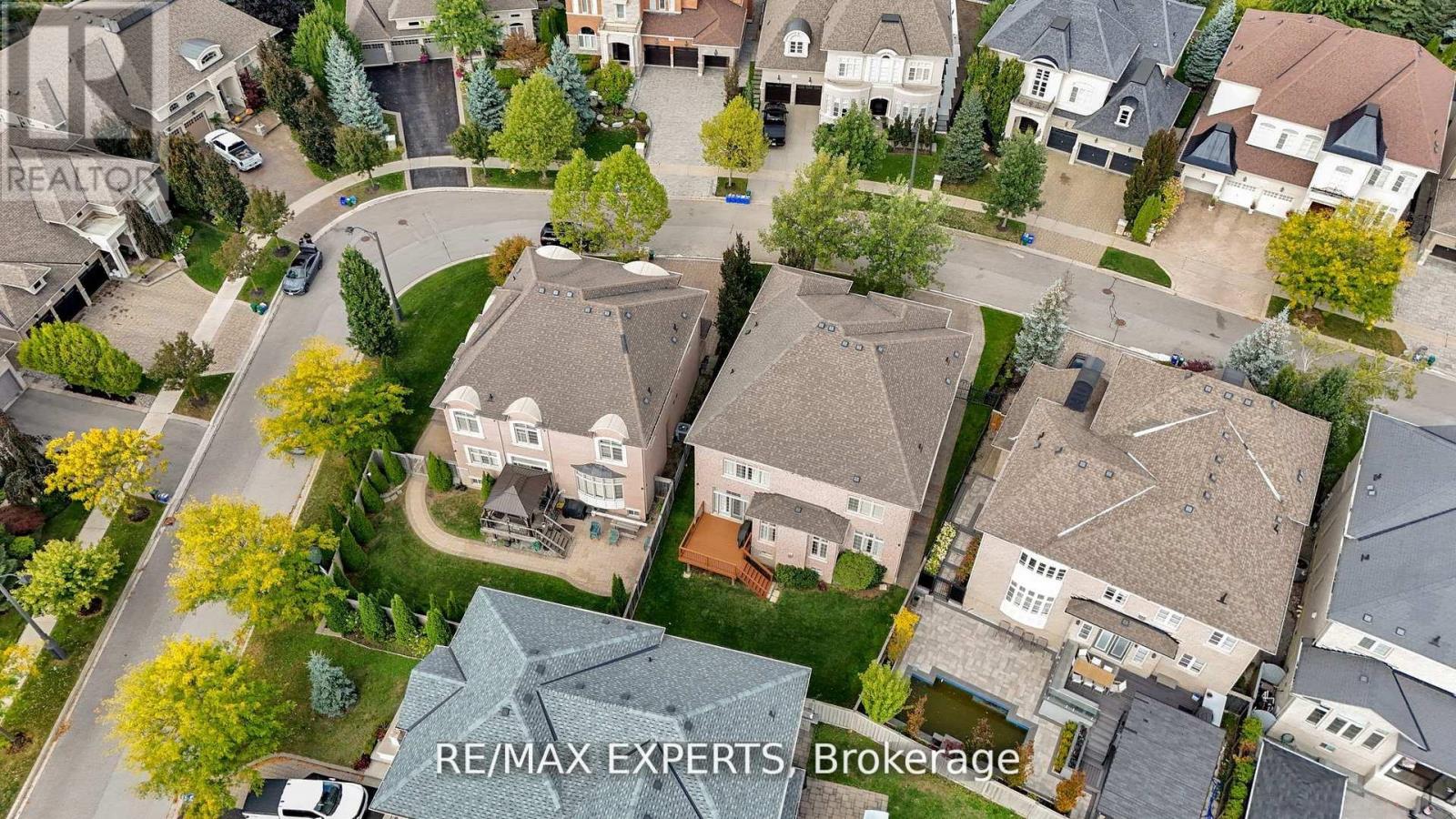134 ORLEANS CIRCLE
