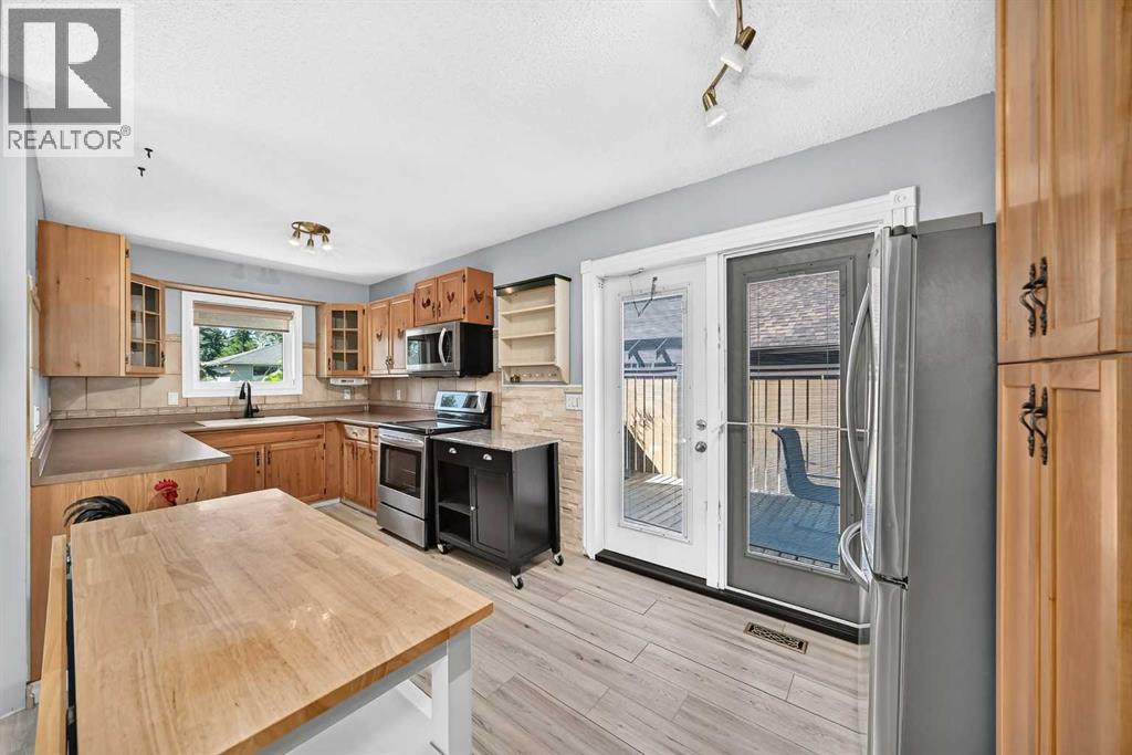 300 Marquis Place SE
