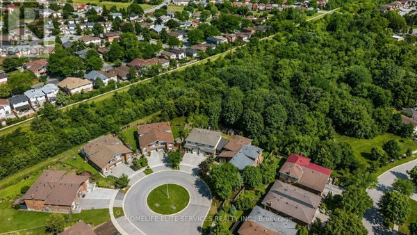 44 Greenhedges Crt, Toronto (Malvern), ON 5