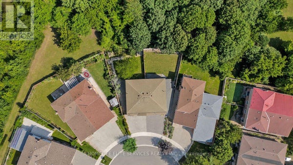 44 Greenhedges Crt, Toronto (Malvern), ON 4
