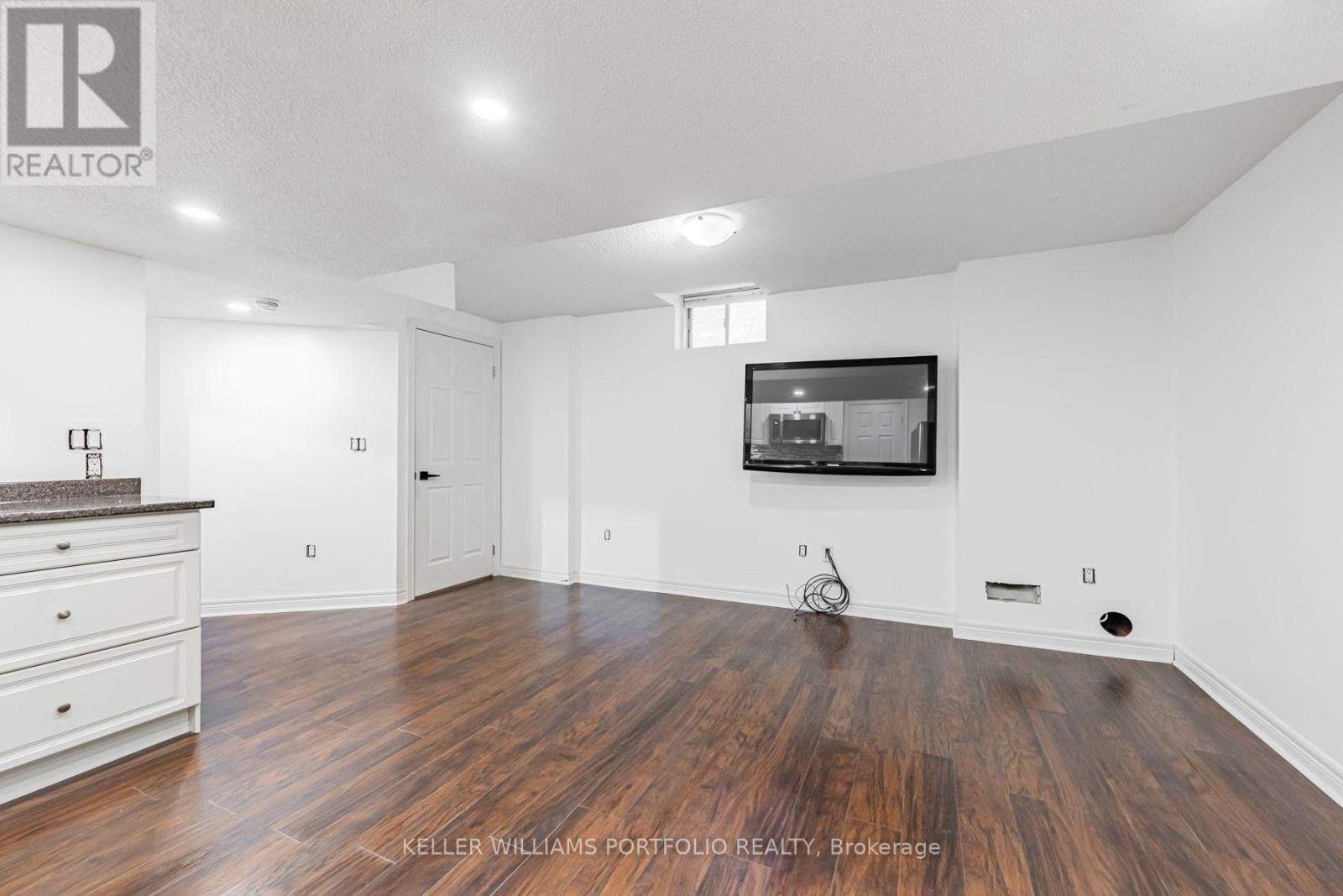 LOWER - 131 BACHMAN DRIVE
