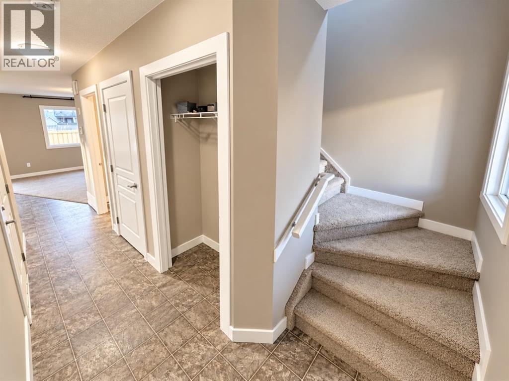 7, 205 Silkstone Road W