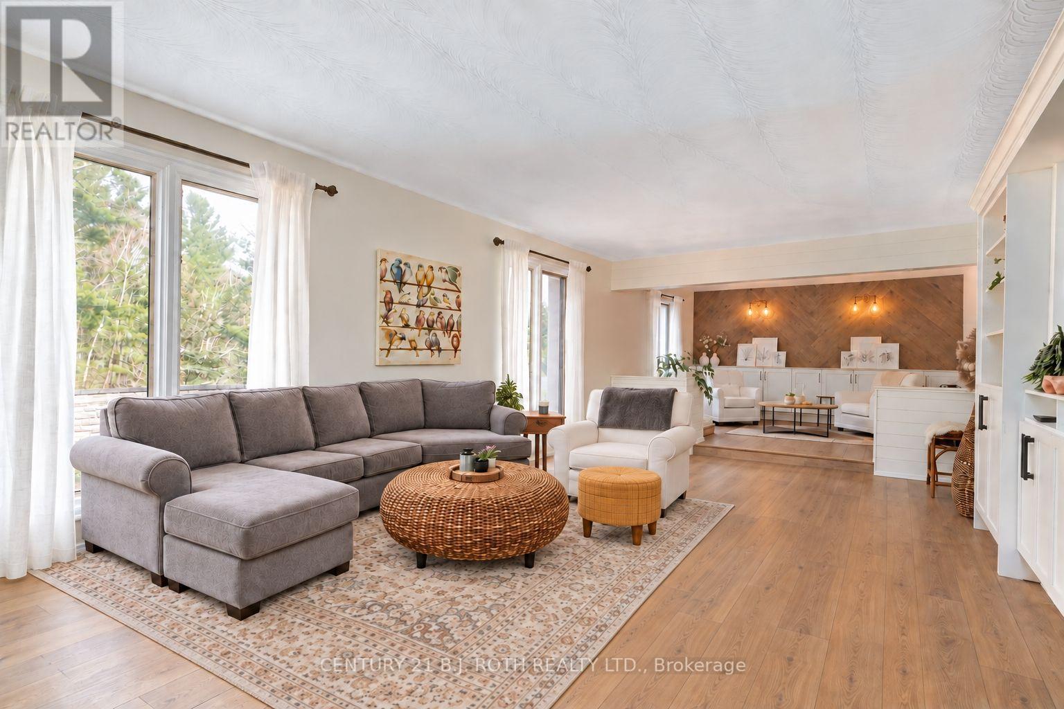3274 LIAH LANE