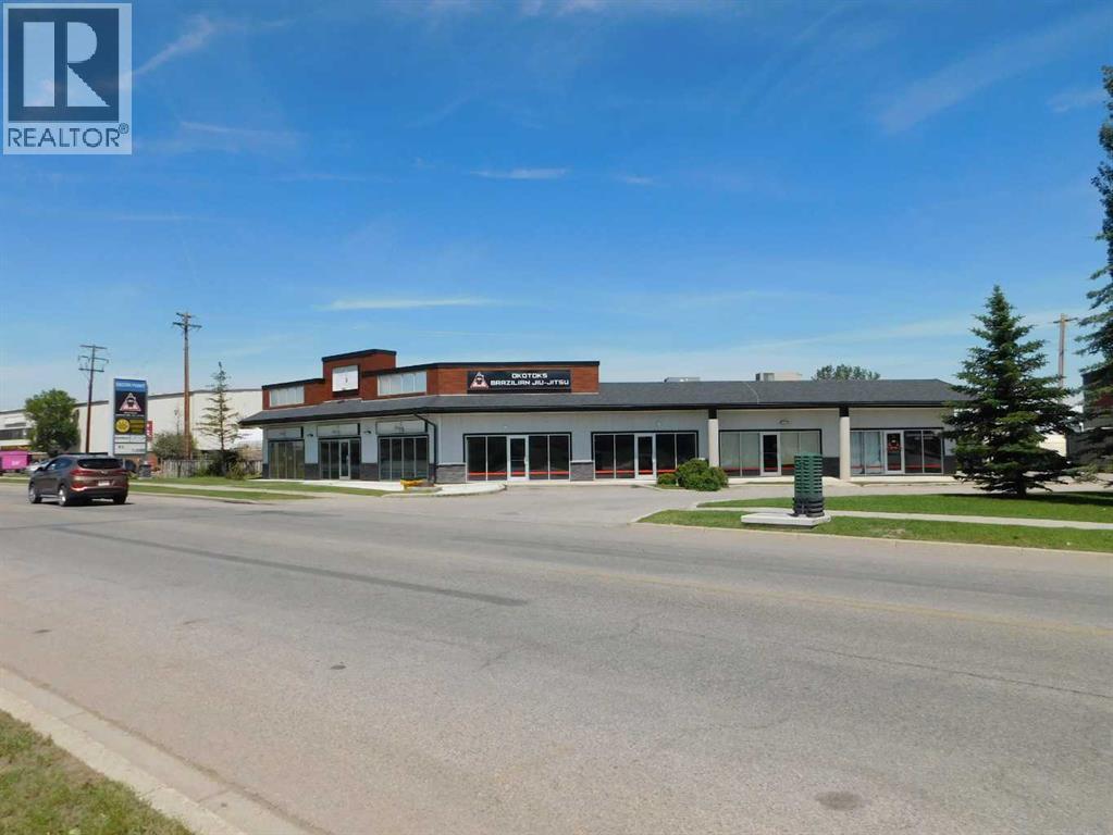 #2, 220 NORTH RAILWAY STREET, OKOTOKS, AB T1S 0E2 - Image 829756852.jpeg?d=l