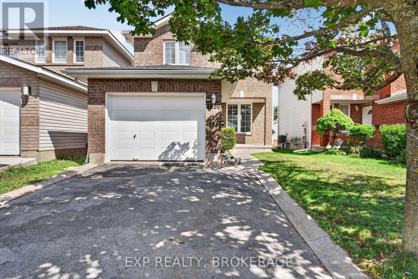 1896 BERRYWOOD CRESCENT