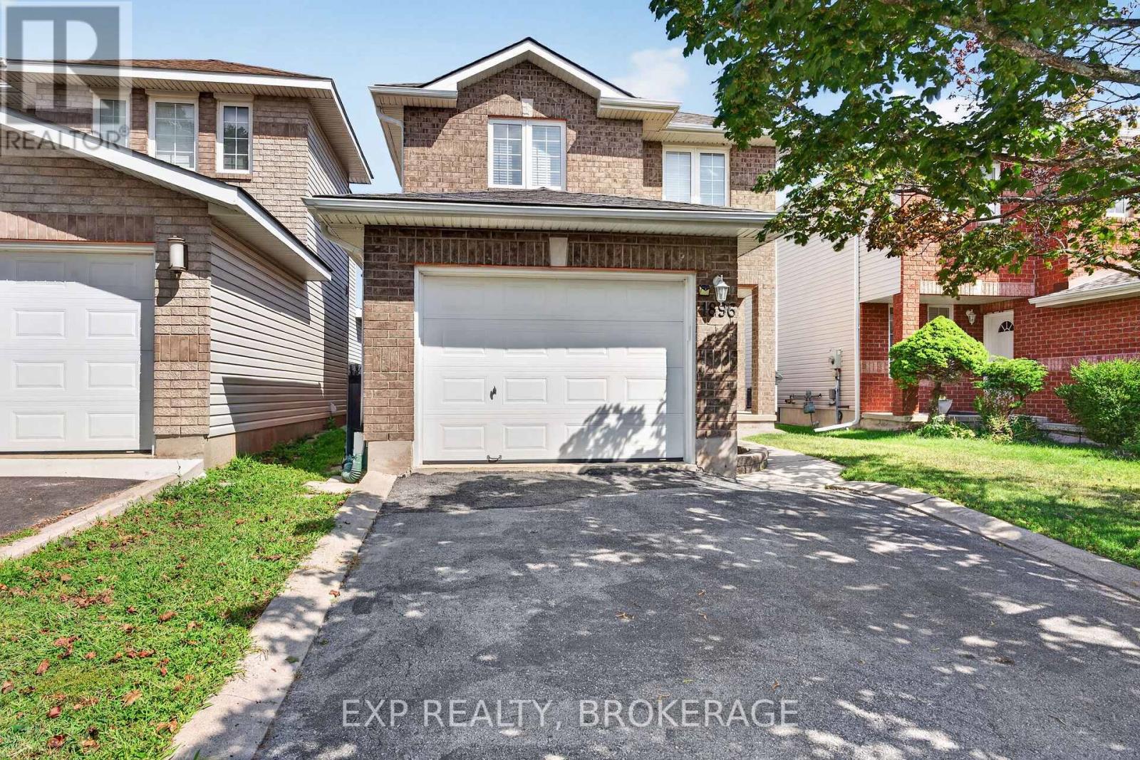 1896 BERRYWOOD CRESCENT