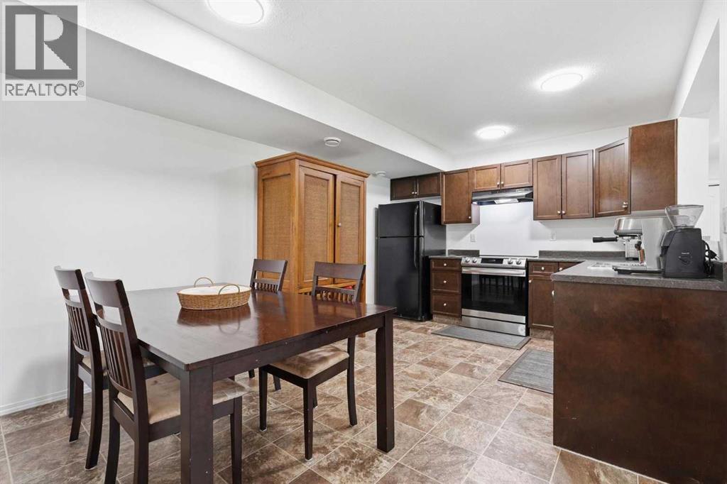 400, 8 Bayside Place