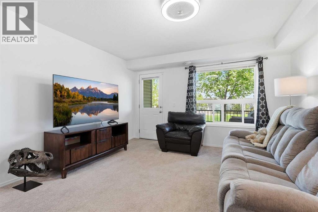 400, 8 Bayside Place