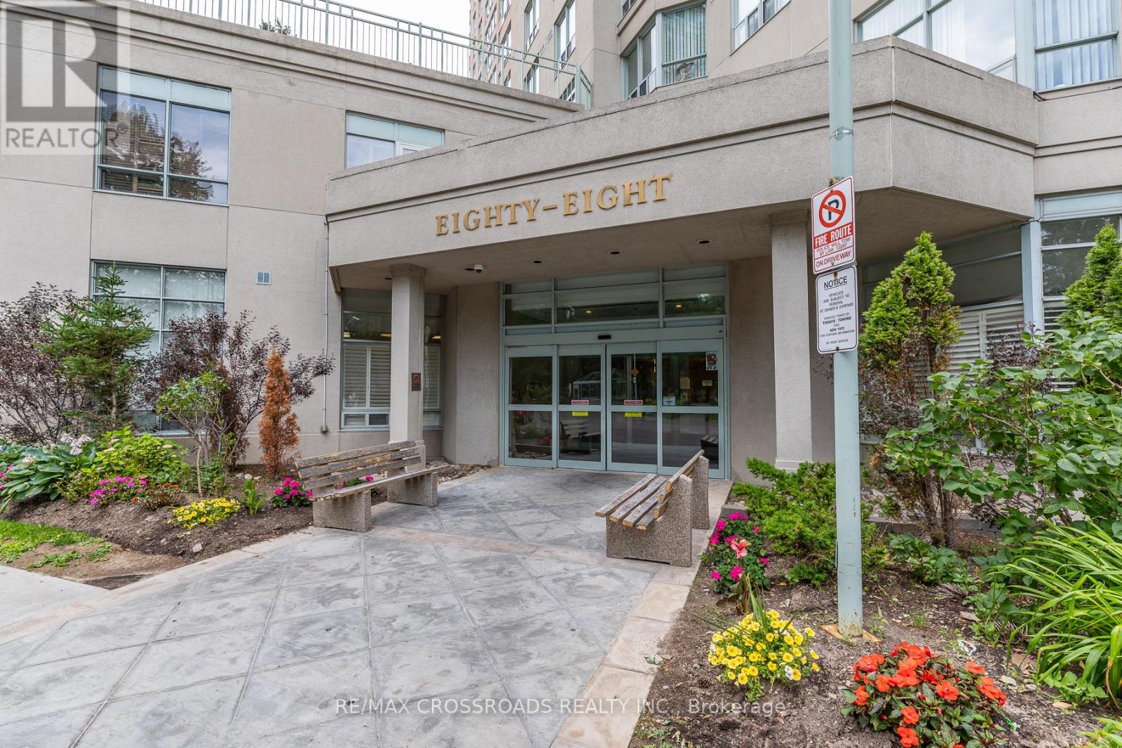 1404 - 88 CORPORATE DRIVE