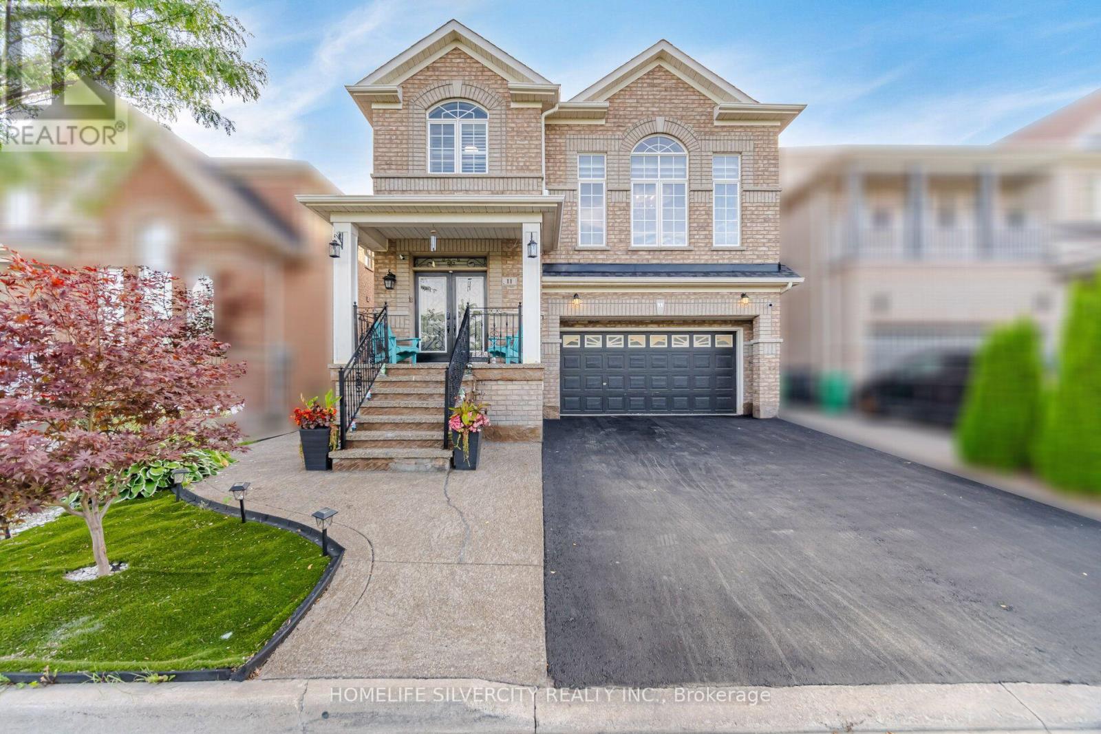 11 SWALES CRESCENT