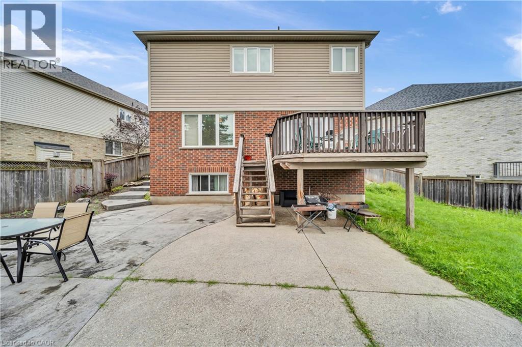 22 GRASSWOOD Street Unit# Upper