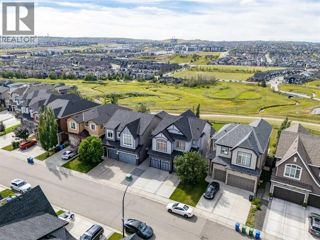 101 Evansridge Place NW