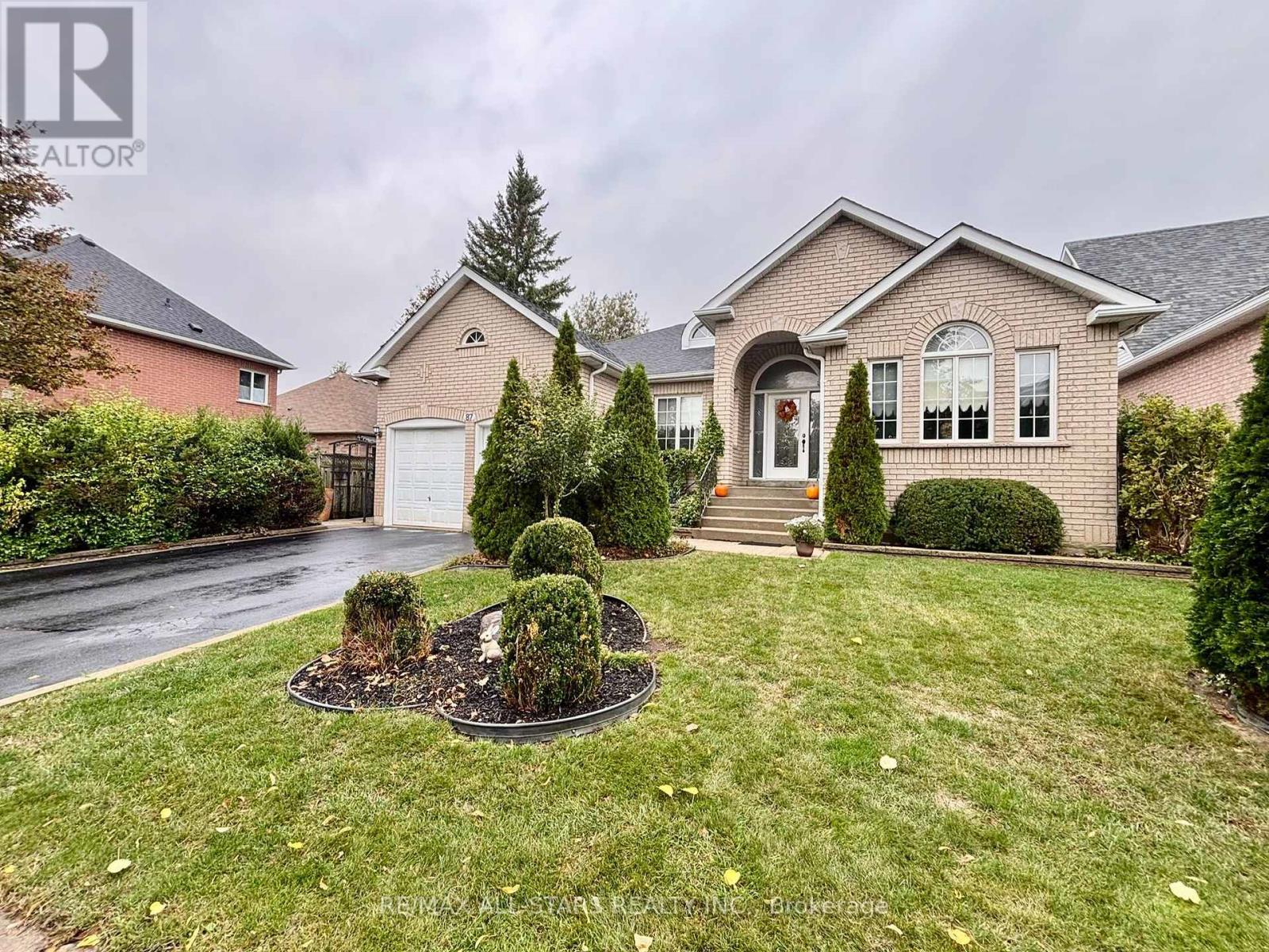 87 LORI AVENUE