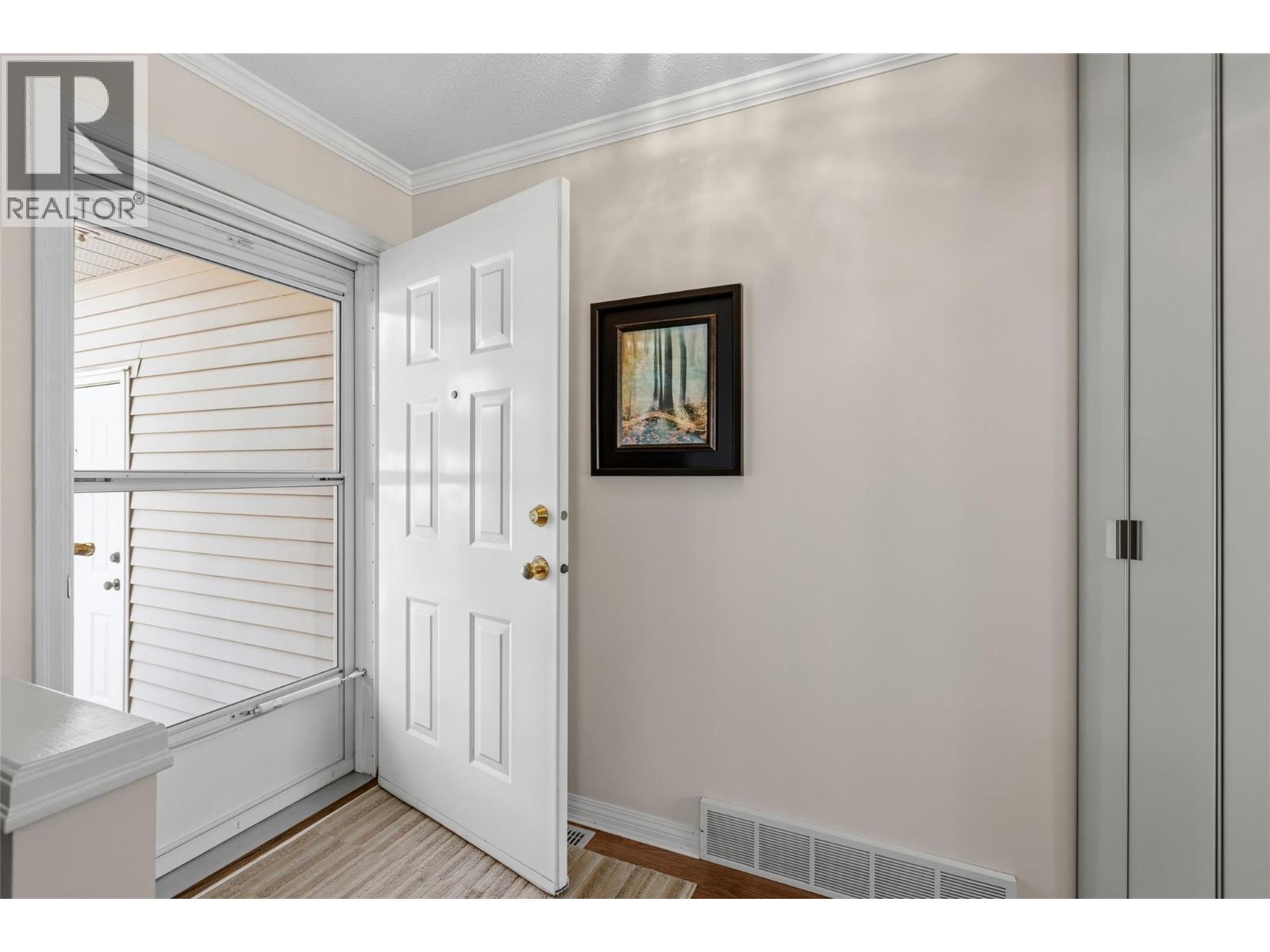 1255 RAYMER Avenue Unit# 548