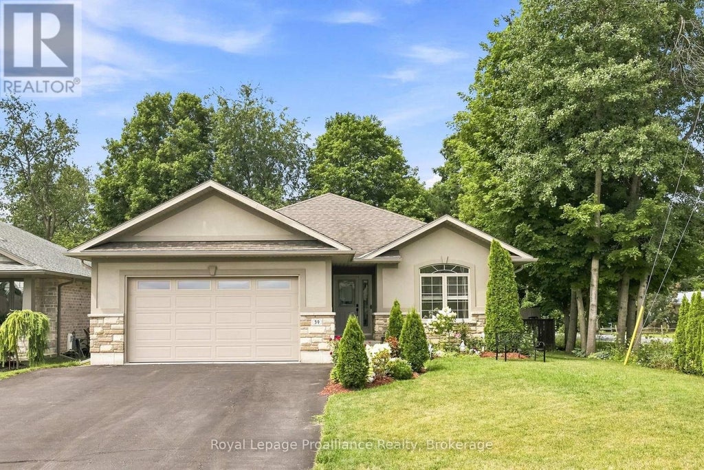 39 LAKEWOOD CRESCENT, QUINTE WEST (MURRAY WARD), ON K8V 5P4 - Image 3525959220.jpeg?d=l