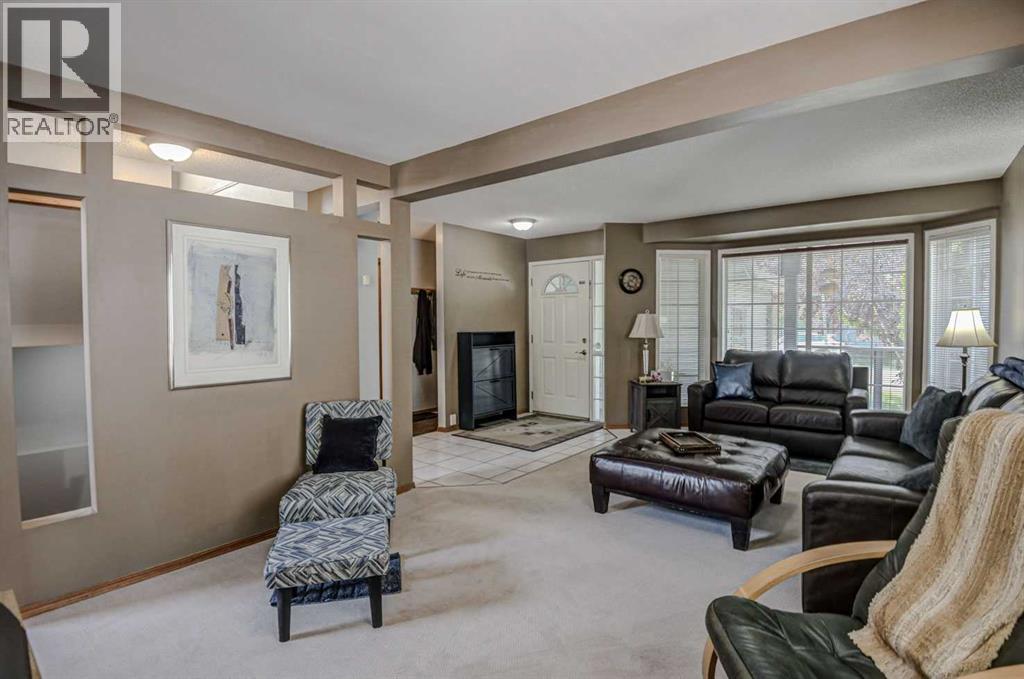 124 Del Ray Close NE