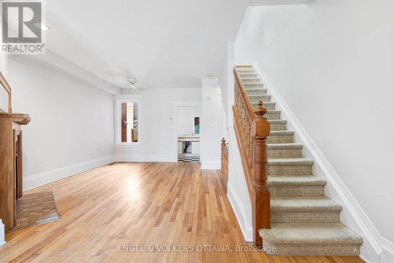 164 THIRD AVENUE