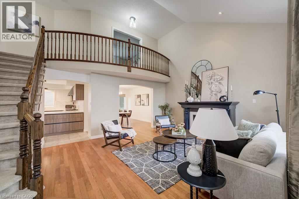 16 IRONGATE Drive