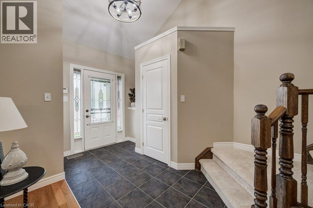 16 IRONGATE Drive