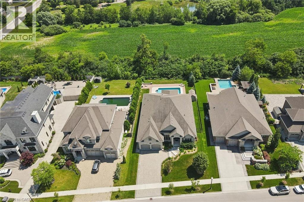 596 REGAL Place