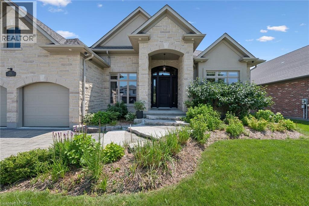 596 REGAL Place