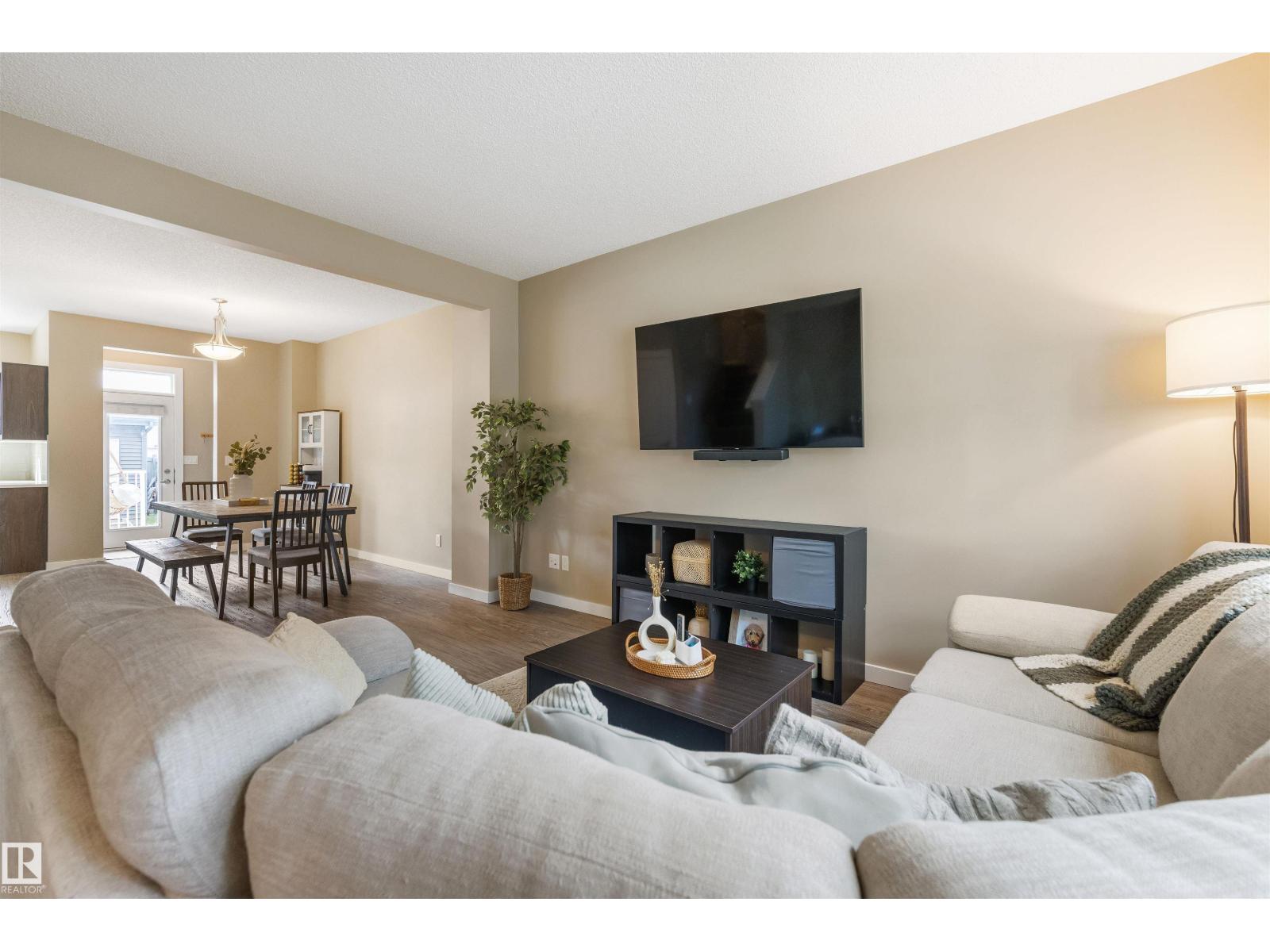6090 ROSENTHAL WY NW