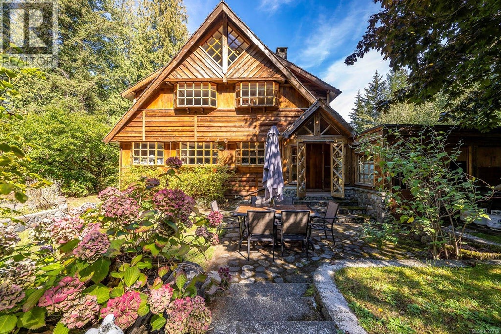 6300 ANDERSON DR, HORNBY ISLAND, BC V0R 1Z0 - Image 224176320.jpeg?d=l
