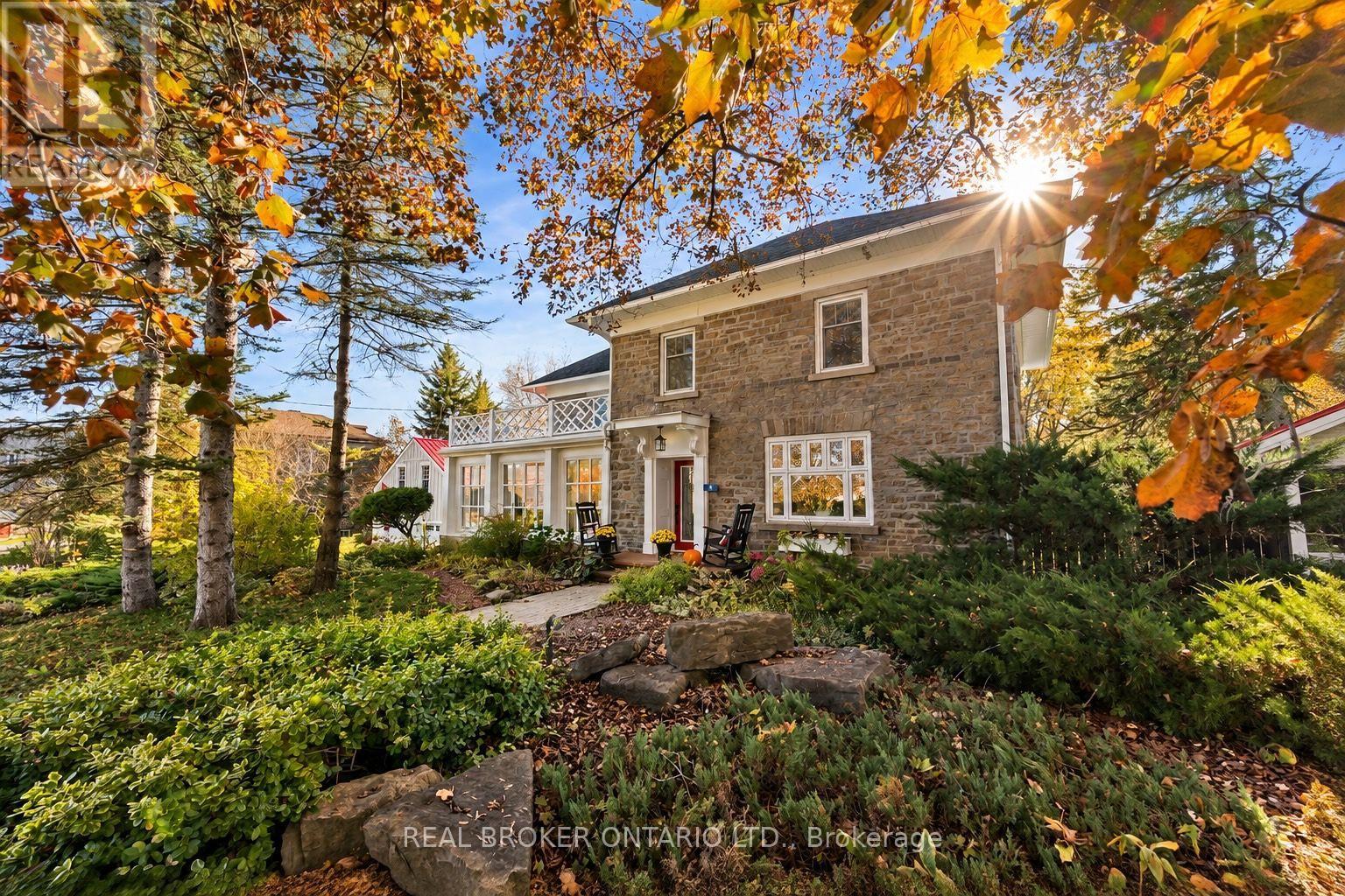6 SOUTH STREET