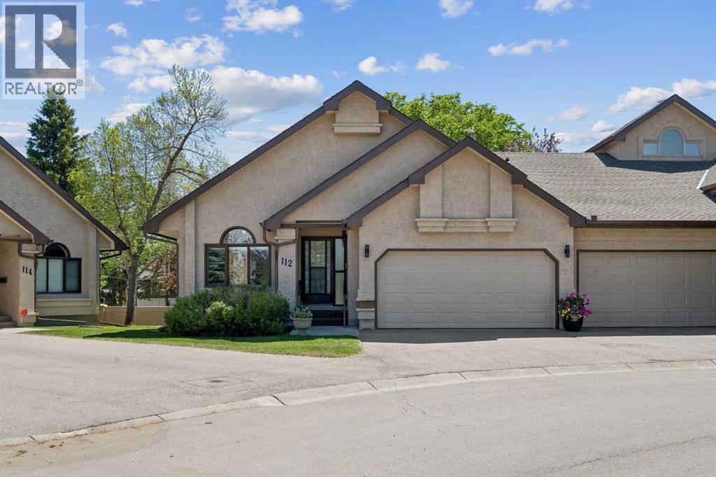 112 Oakbriar Close SW