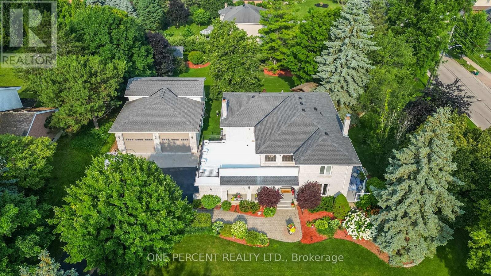 15 MARQUETTE DRIVE