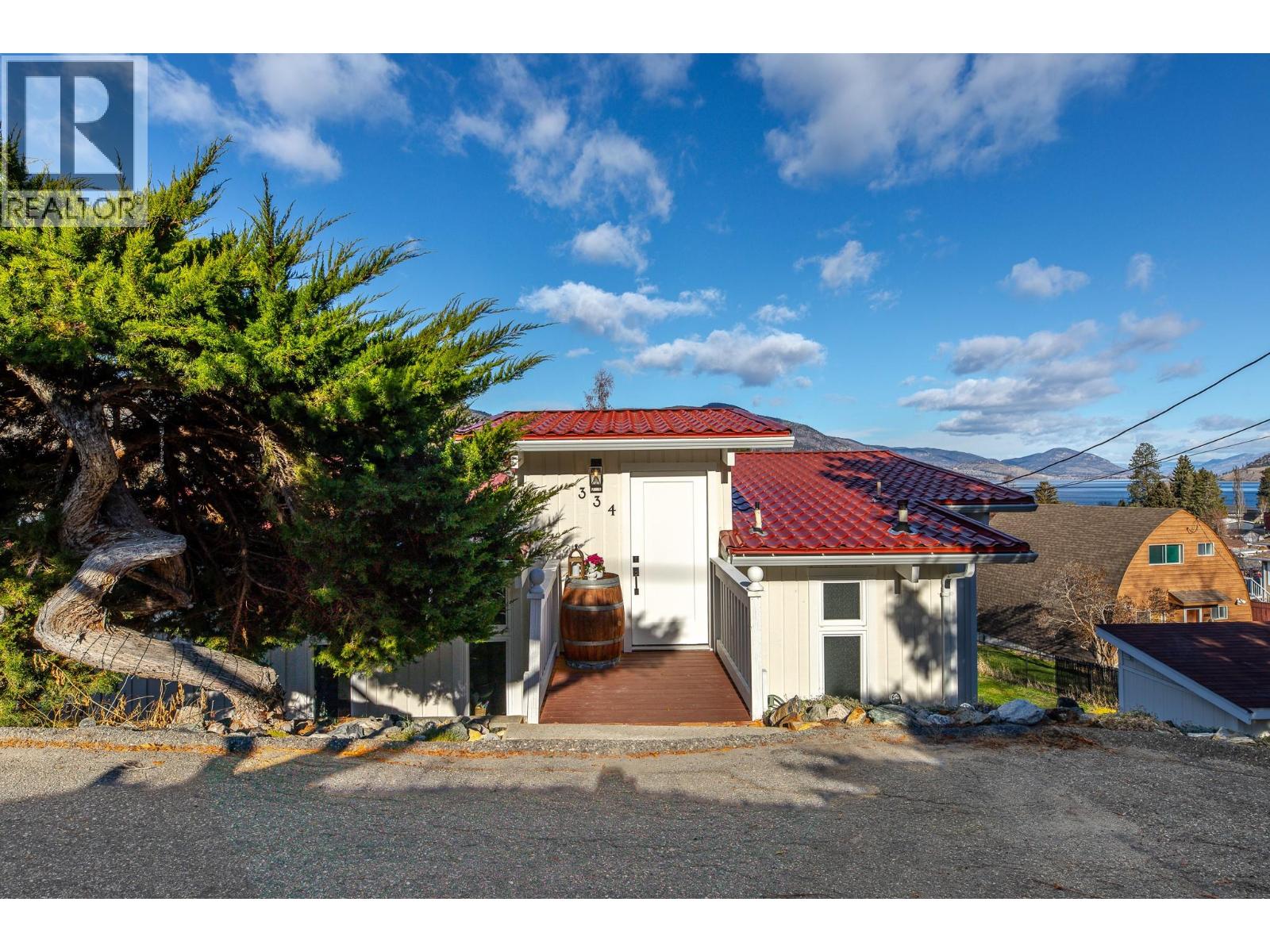 334 Carmel Crescent