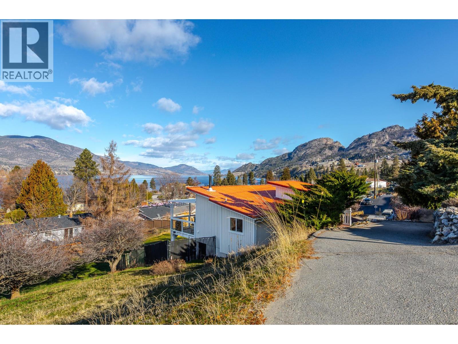 334 Carmel Crescent