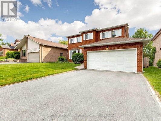94 Howlett Ave, Newmarket (Huron Heights-Leslie Valley), ON 3