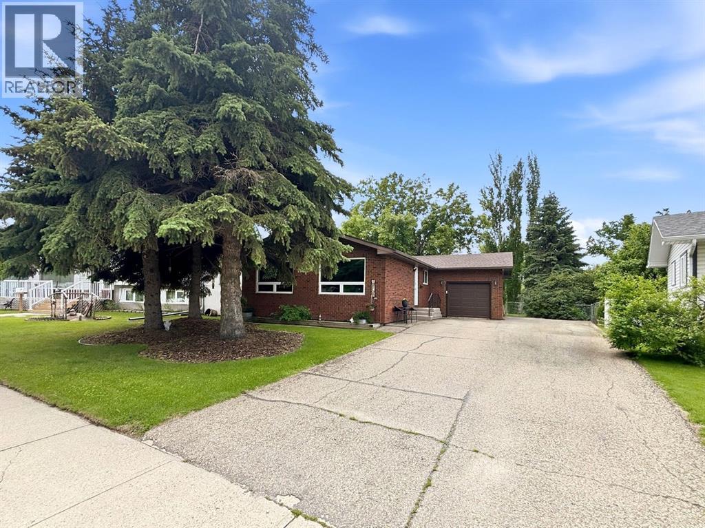 12 MALCOLM CRESCENT, RED DEER, AB T4N 0J8 - Image 1450005542.jpeg?d=l