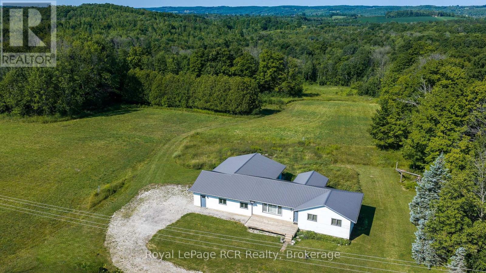 637316 ST. VINCENT-SYDENHAM TOWNLINE