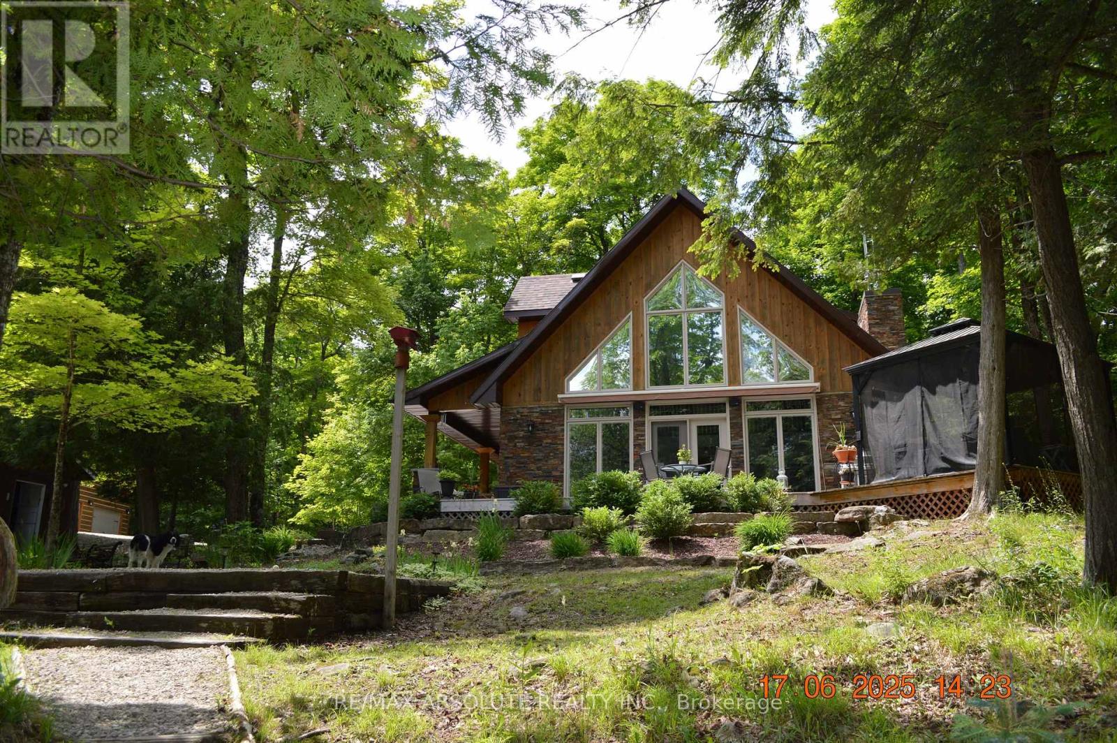 1091 CARSON TRAIL ROAD