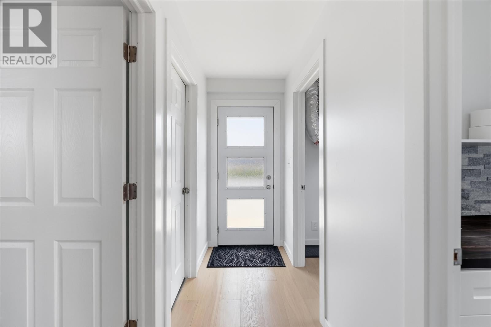 29 Allard ST - Photo 2