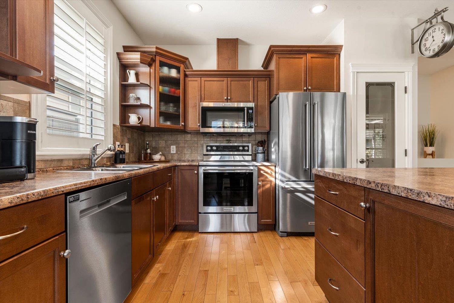 5944 FLAGSTONE STREET, Sardis South