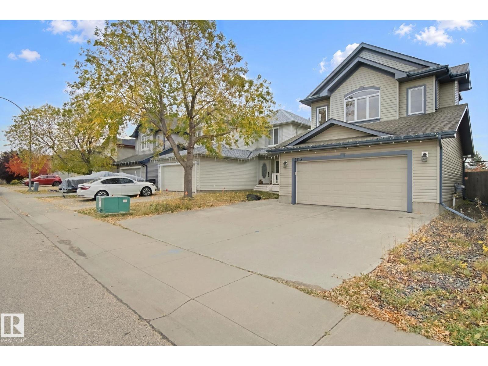 4113 158 AV NW