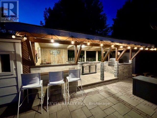 1036 SHELLARD SIDE ROAD