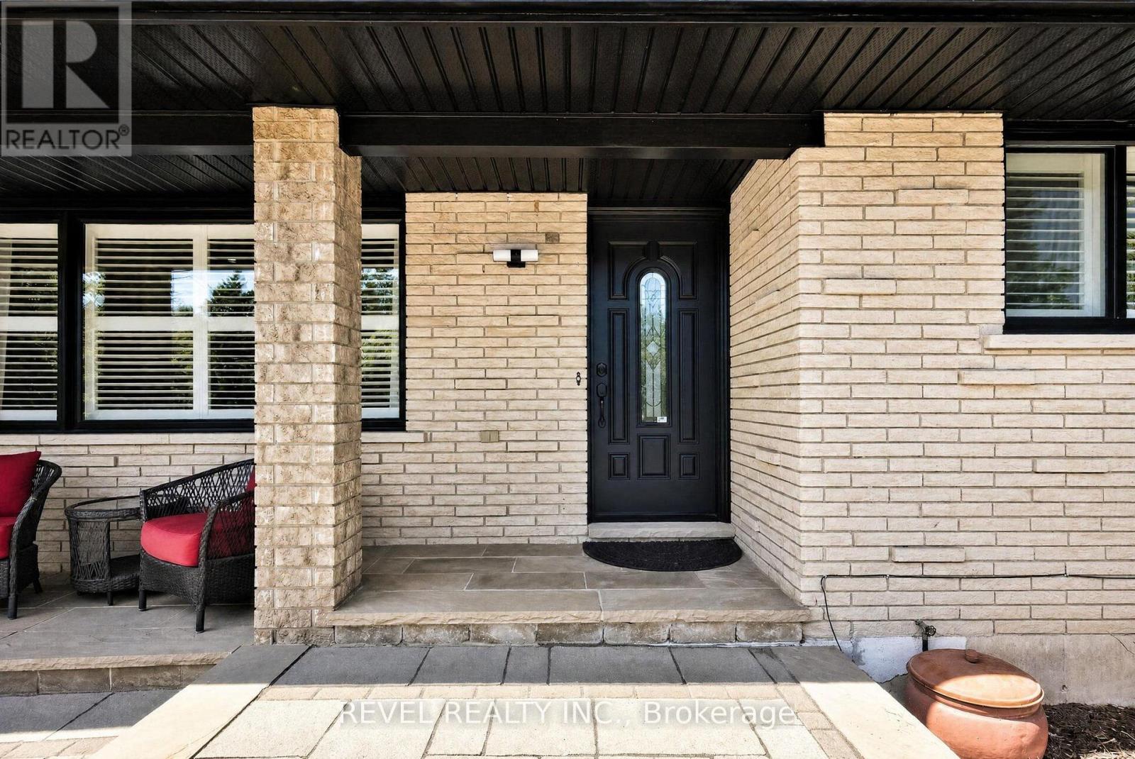 1036 SHELLARD SIDE ROAD