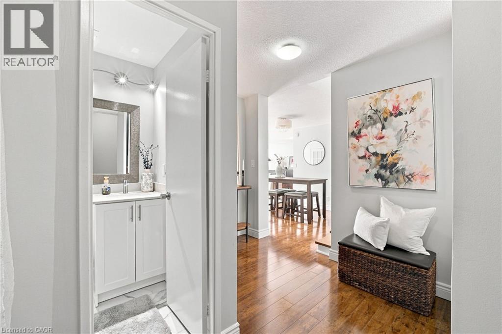200 ROBERT SPECK Parkway Unit# PH1