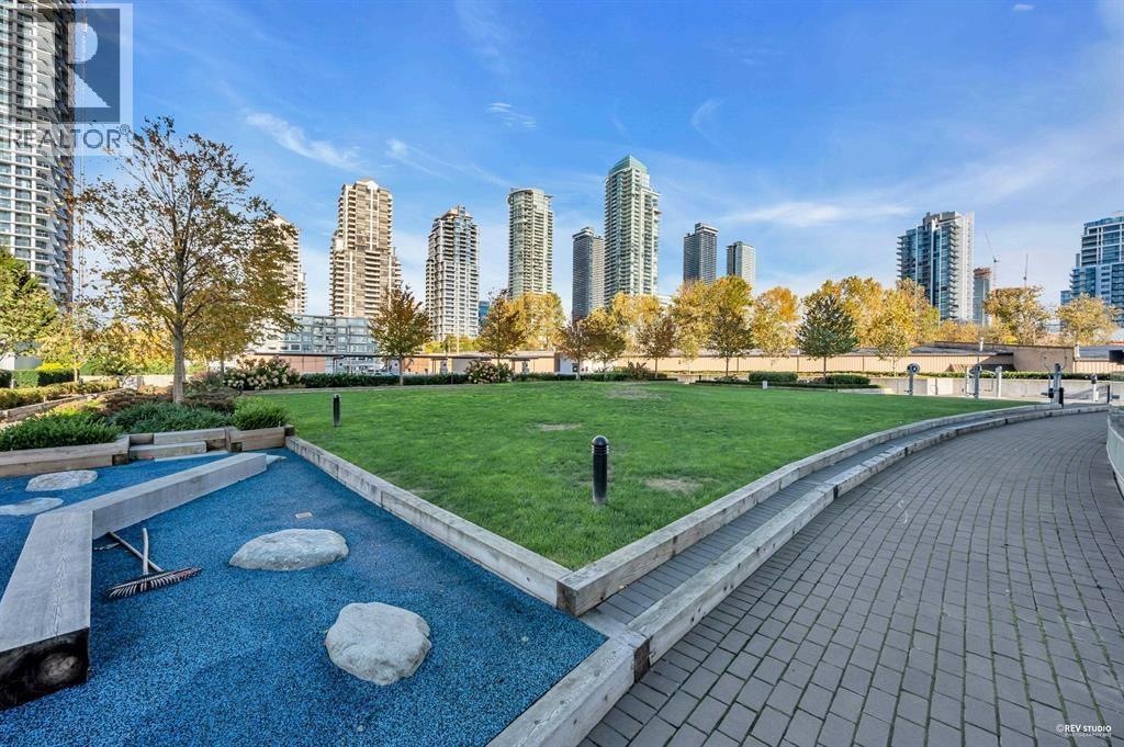 3301 2388 MADISON AVENUE