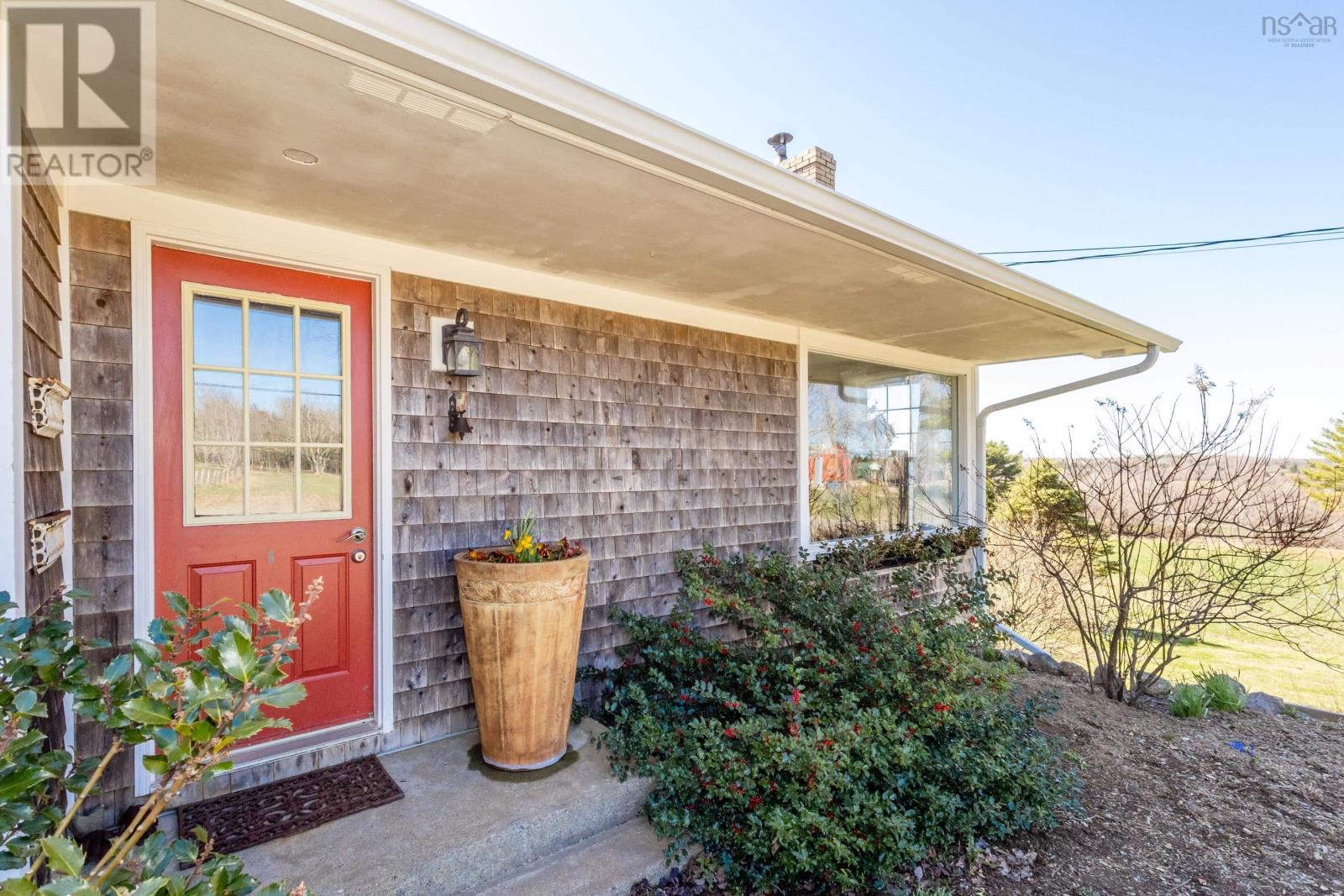 3596 Clementsvale Road - Photo 2