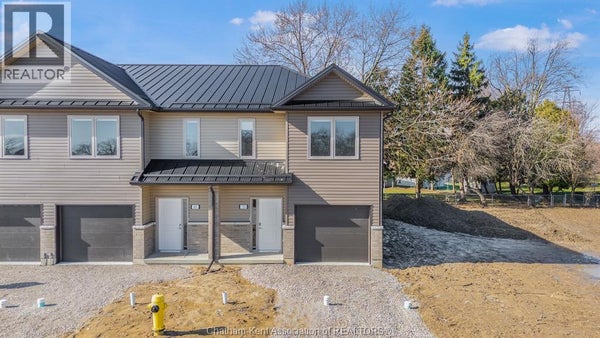 29 Magnolia Lane, Chatham, ON 2