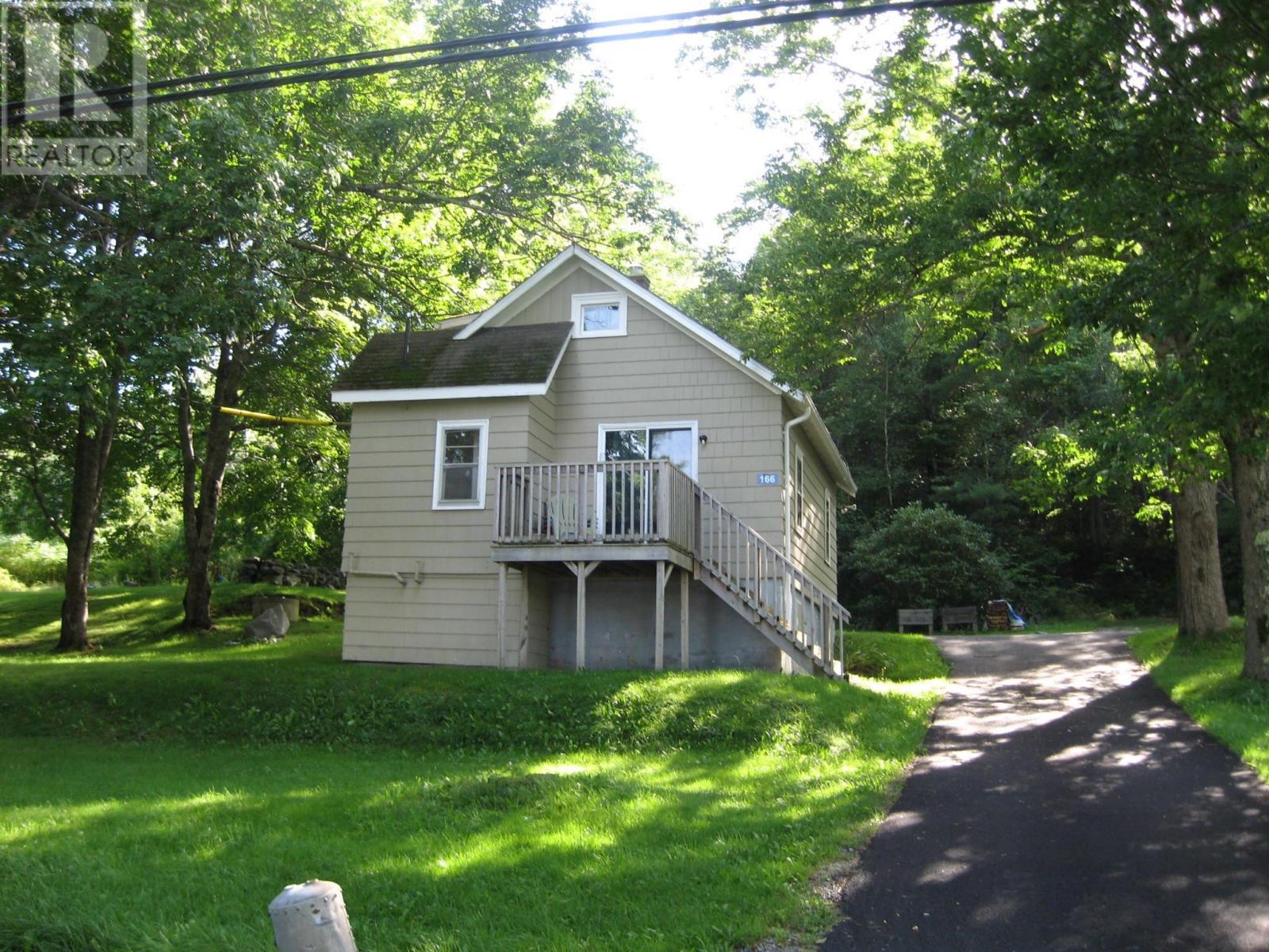 166 West Street - Photo 2